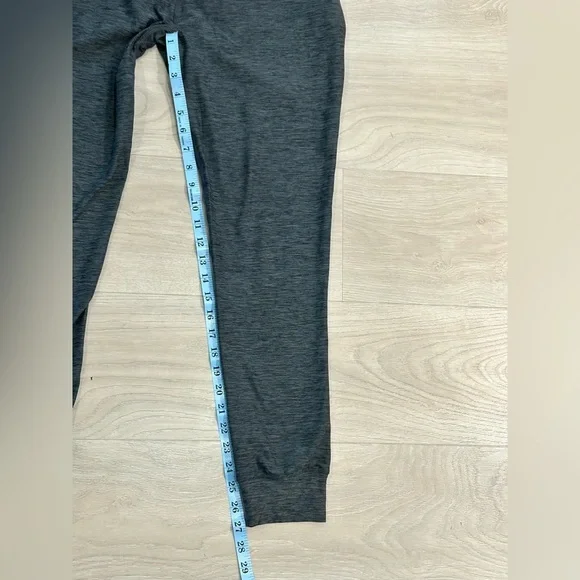 NWT UFC Charcoal Athletic Joggers, Men’s Medium - Picture 8 of 8